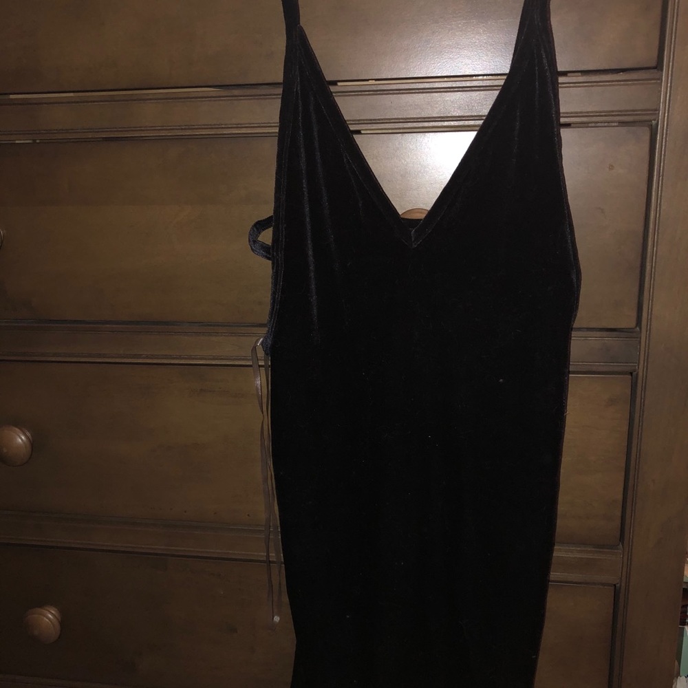 Black Really Soft Material Dress - image 2